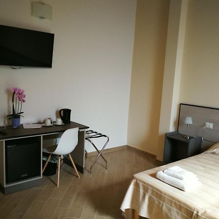 La Formica Hotell Civitavecchia Eksteriør bilde